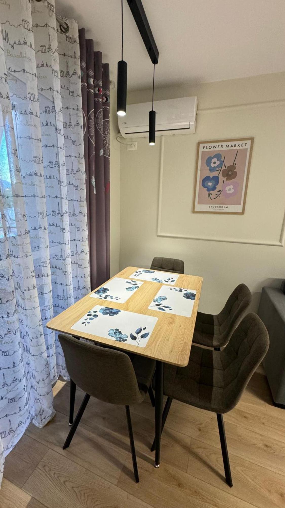 טיראנה Charming Comfort Apartment מראה חיצוני תמונה