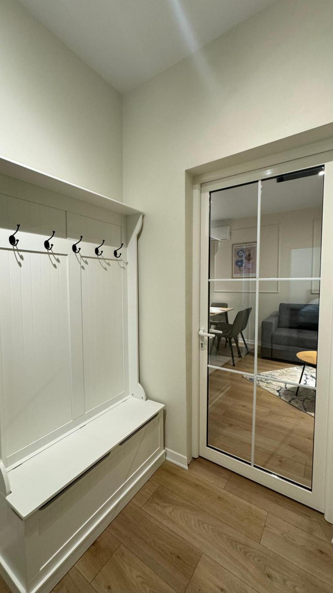 טיראנה Charming Comfort Apartment מראה חיצוני תמונה