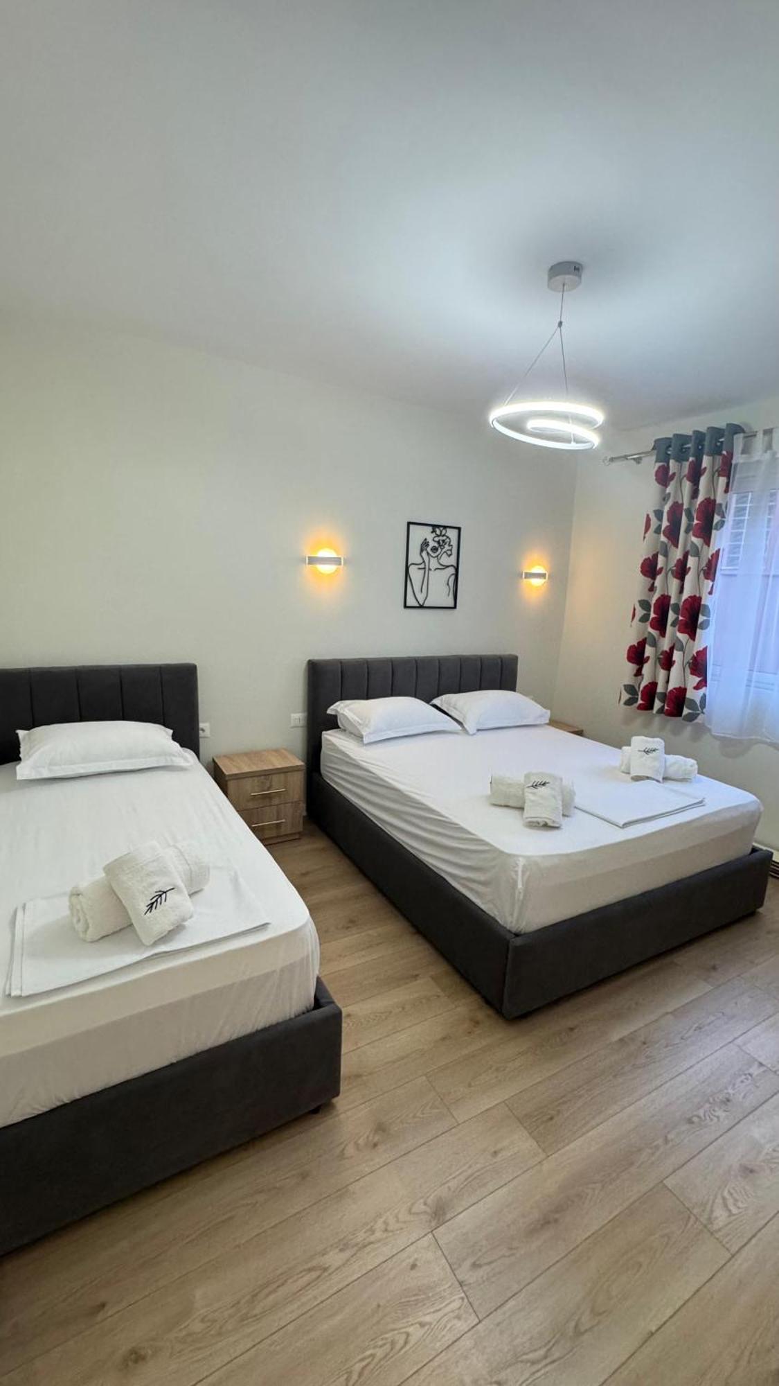 טיראנה Charming Comfort Apartment מראה חיצוני תמונה