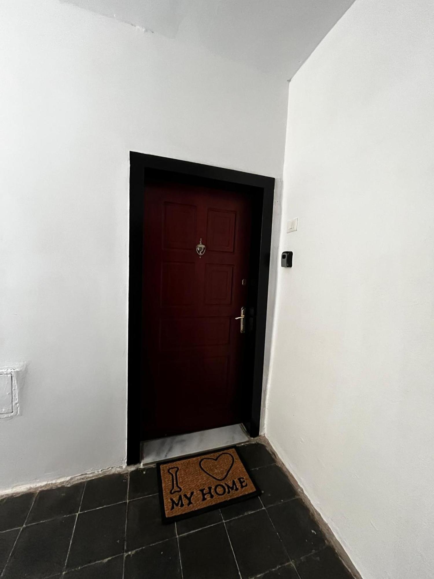 טיראנה Charming Comfort Apartment מראה חיצוני תמונה